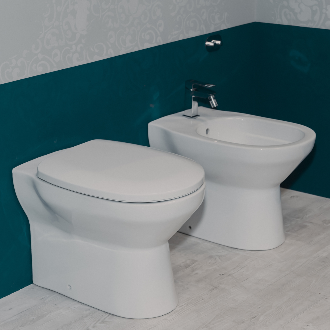 Coppia sanitari Candy: bidet + WC filo muro con sedile soft close