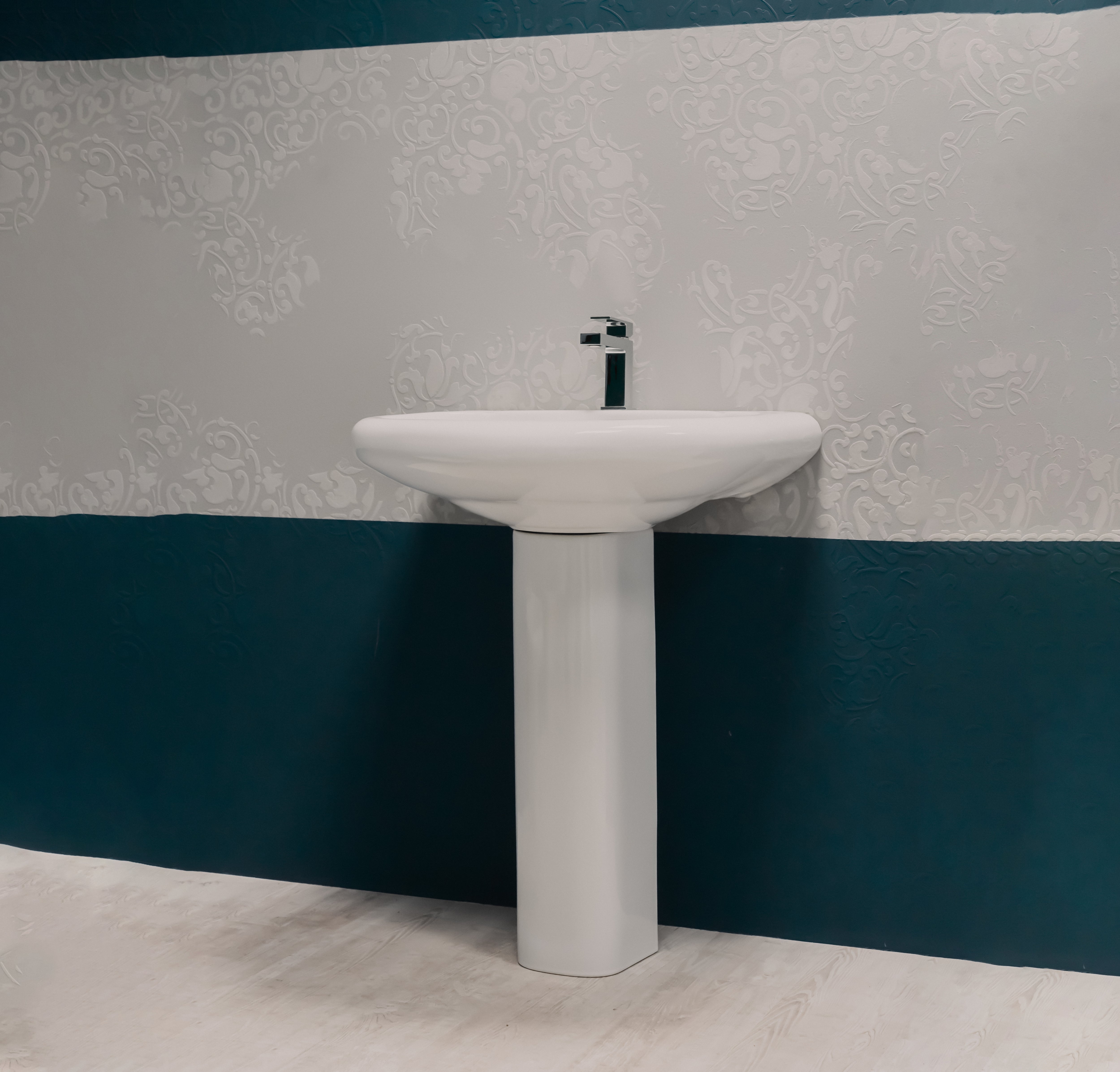 Lavabo monoforo Rak Orient bianco in ceramica 66x55 cm con colonna